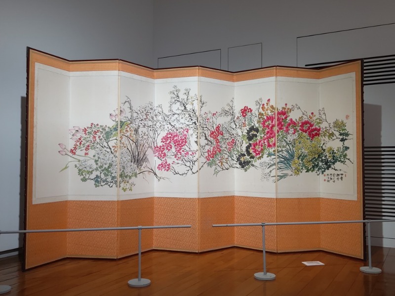 박문종,군방도8폭병풍,1985,한지에채색,166x360cm.jpg