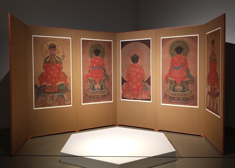 이수경,이동식사원2024,2024,비단에석채,각160x74cm6폭.jpg