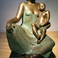 박양선 <모자상>, 2005, 브론즈, 100x100x130cm